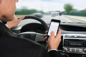 How's Florida Doing with Distracted Driving? Not Well